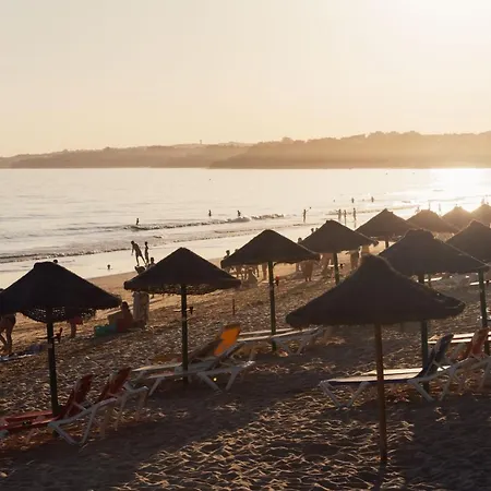 Διαμέρισμα Falesia 25 *