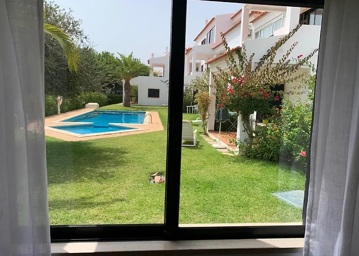 아파트 Falesia 25 *