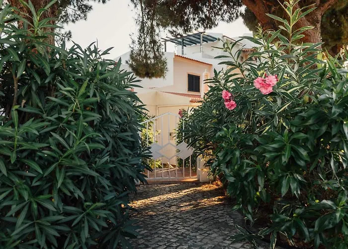 아파트 Falesia 25 *